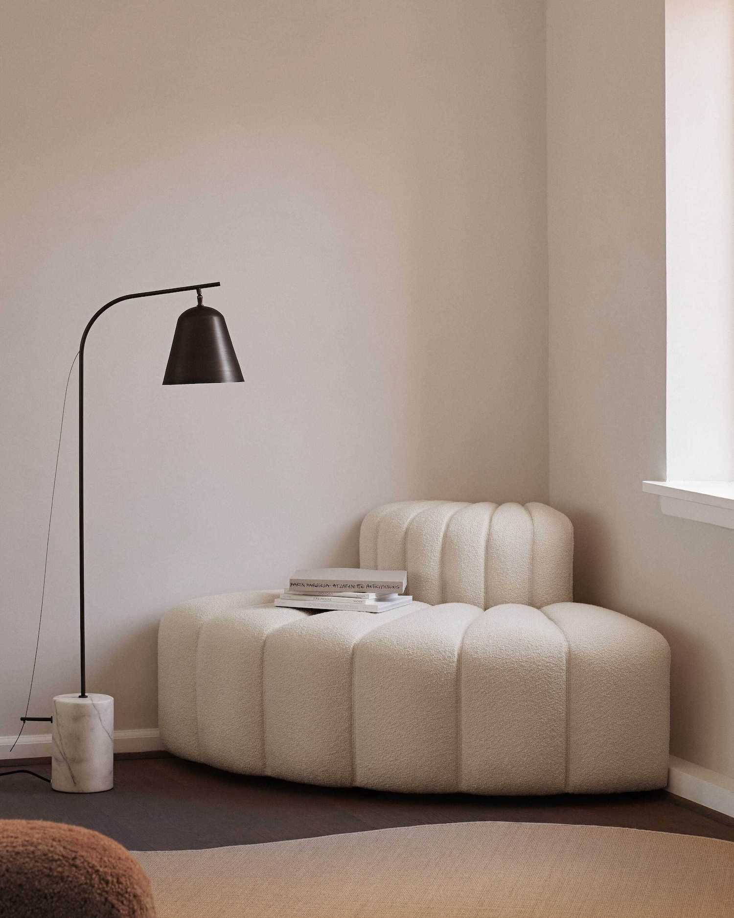 Line Floor Lamp | One – NORR11